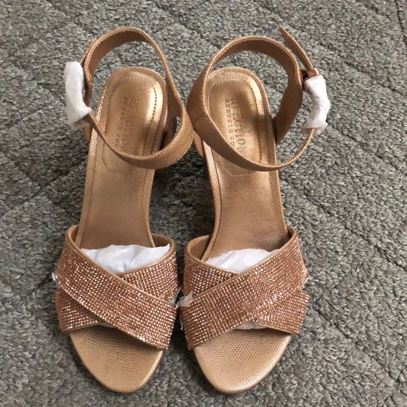 Kenneth Cole Heels 👠 - Picture 5 of 6